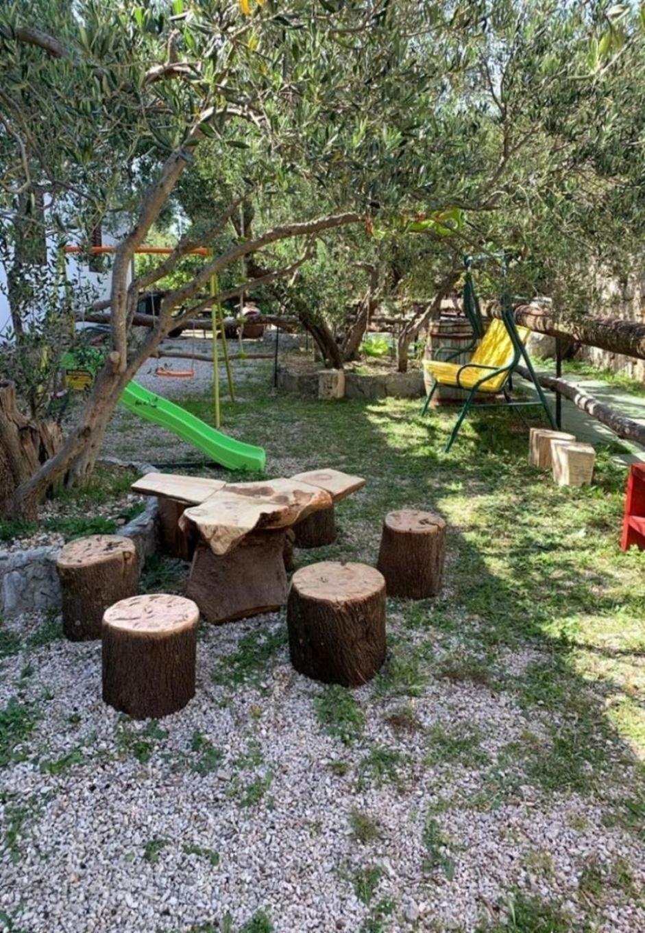 Apartments Antisa - With Playground 图彻皮 外观 照片